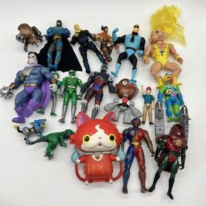 Random Lot Of 18 Action Figure Bundle Batman Robin Funko Disney‎ Trolls Vintage